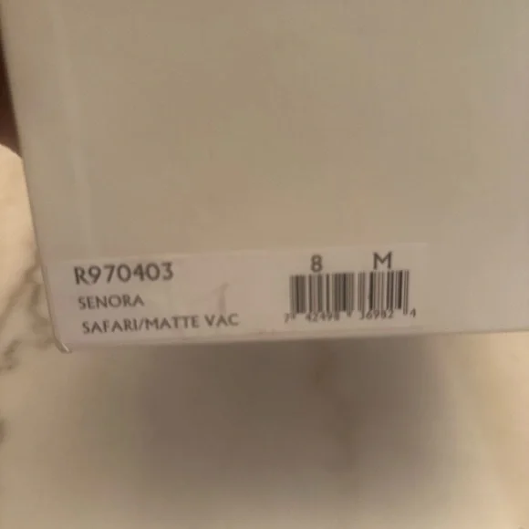 KORS Michael Kors Sentra Safari/ Matte Vac size 8 - Picture 5 of 6